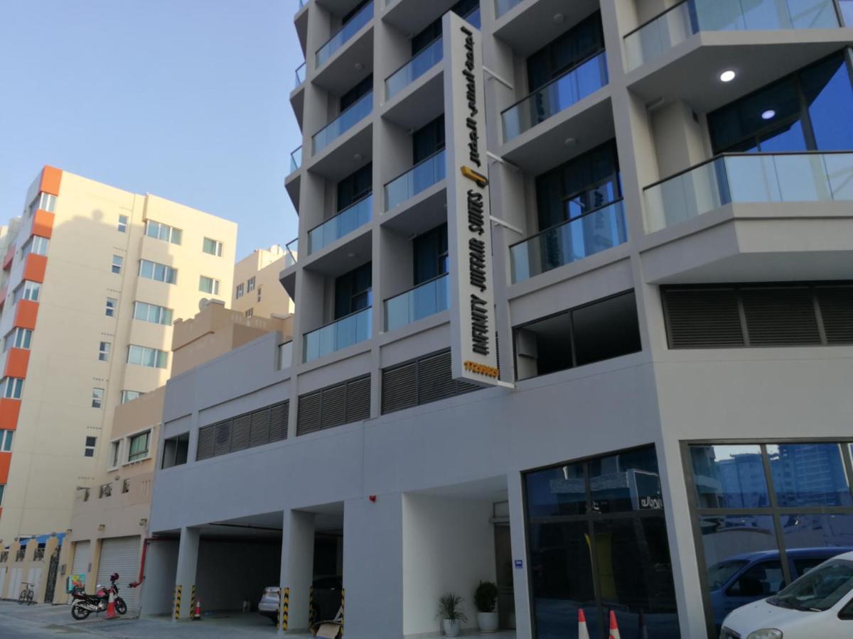 Infinity Juffair Suites Manama Exterior foto