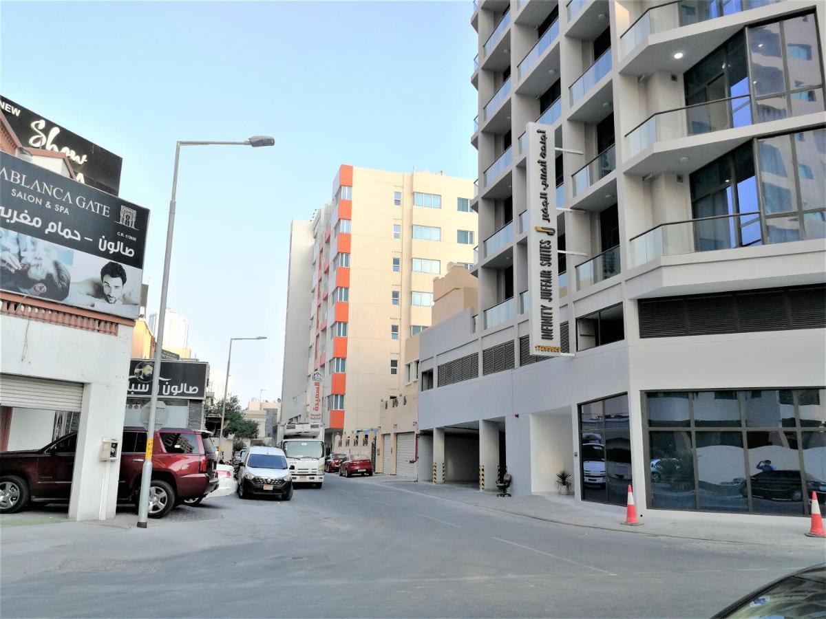 Infinity Juffair Suites Manama Exterior foto
